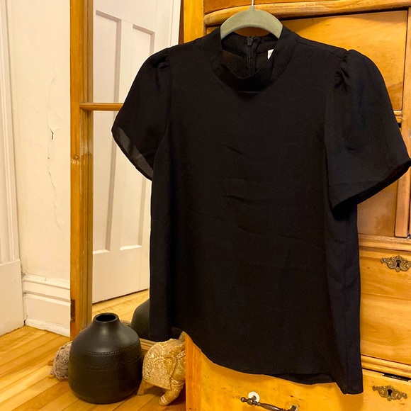 Blouse - Picture 1 of 1